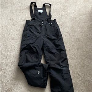 Youth Slalom snow pants. Size medium